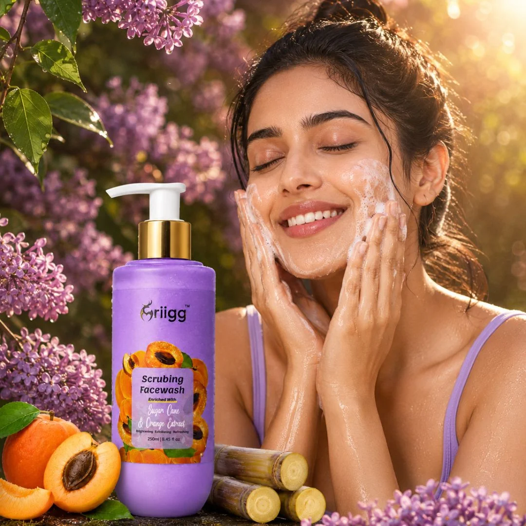 MRIIGG Scrubbing Facewash with Vitamin C & Apricot 250ml